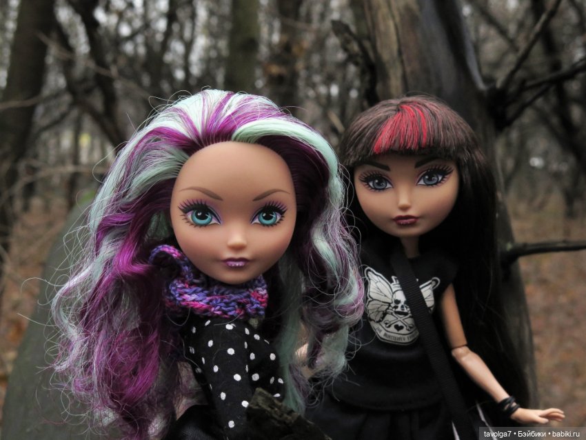 Сериз и Мэделин в ноябрьском лесу