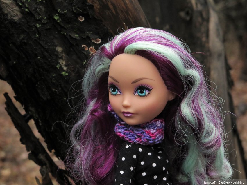 Сериз и Мэделин в ноябрьском лесу