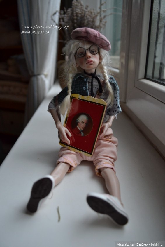 Птичка Лора - студентка музыкального училища (фото 3)