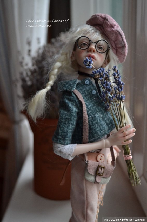 Птичка Лора - студентка музыкального училища (фото 4)