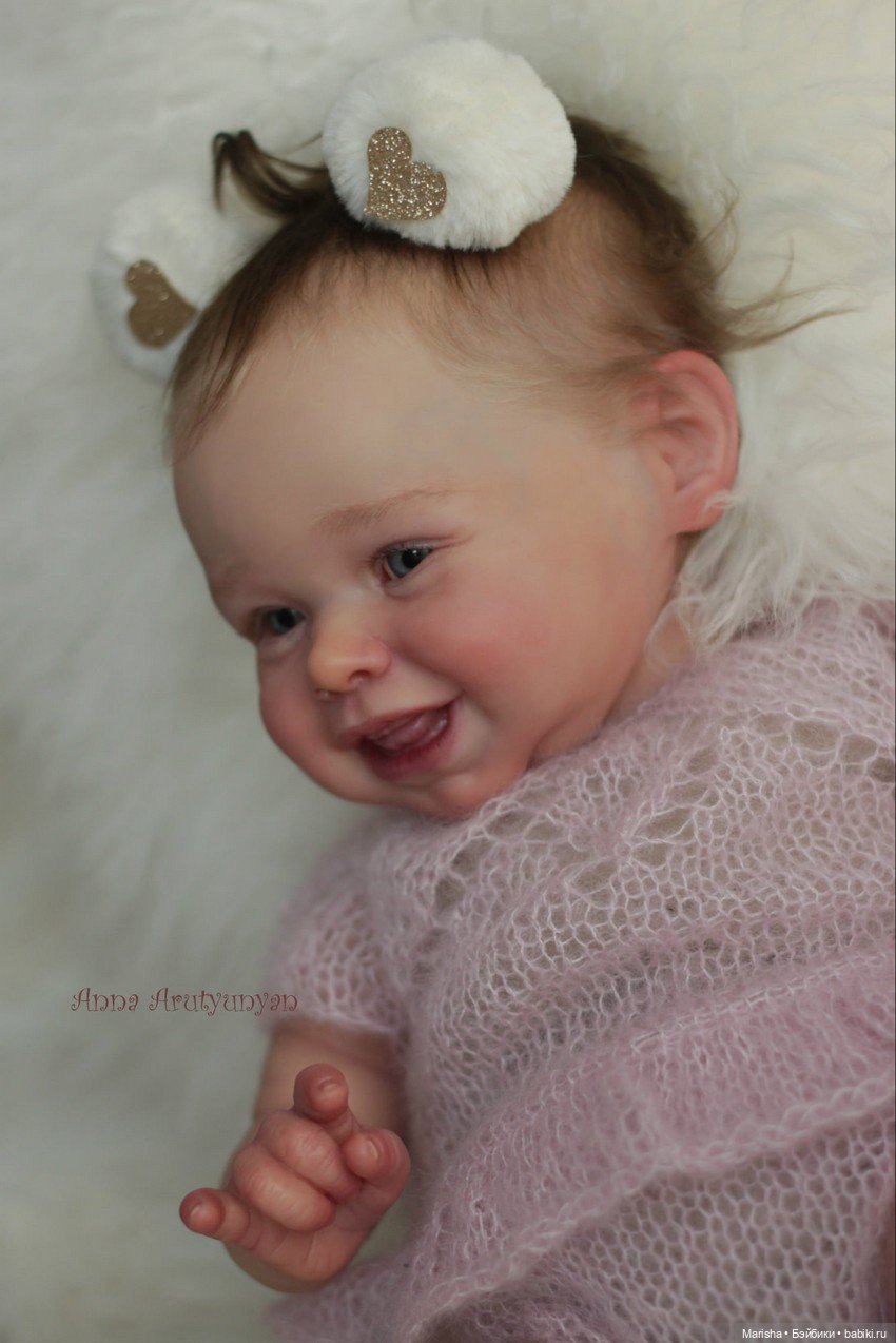 Harper скульптора Andrea Arcello, автор кукол Анна Арутюнян