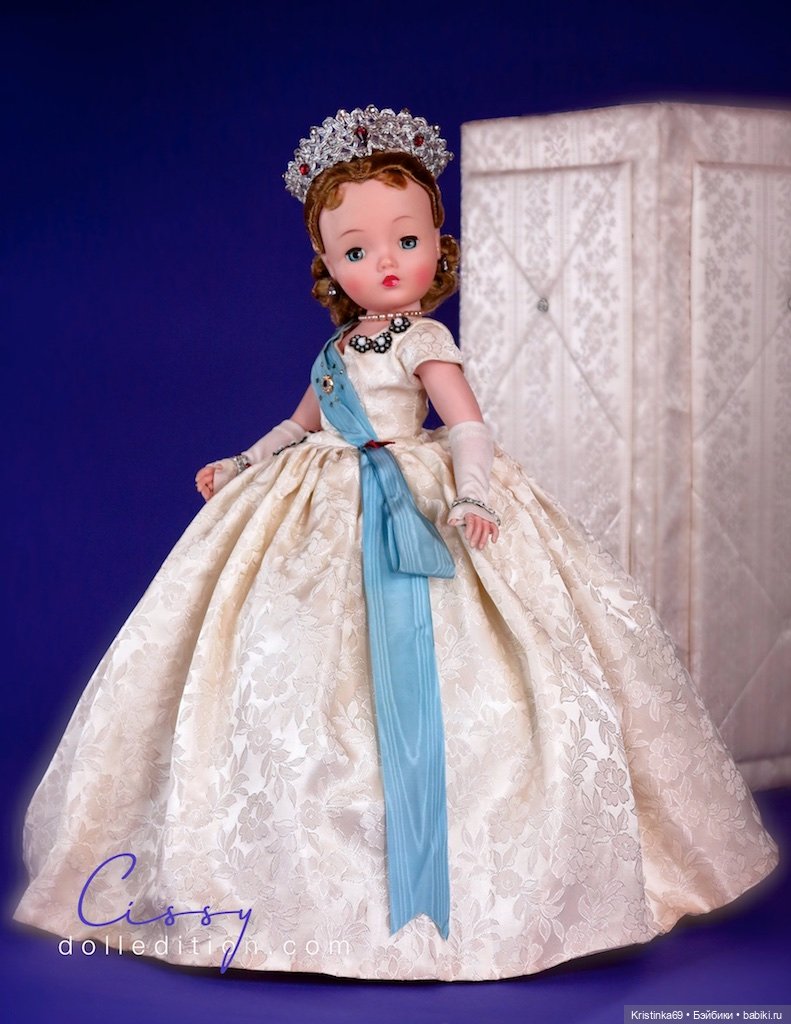 Куклы которые похожи на наших мам и бабушек. Посиделки больших девочек продолжение часть 2