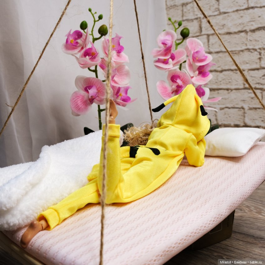 Кигуруми пикачу для барби (фото 3)