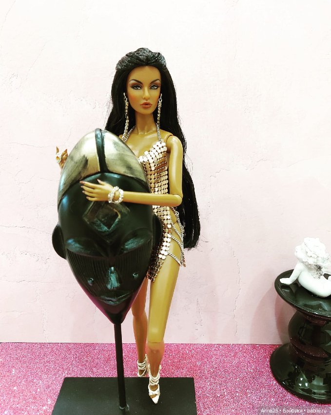 Мои Интегрити: Красавица Райна