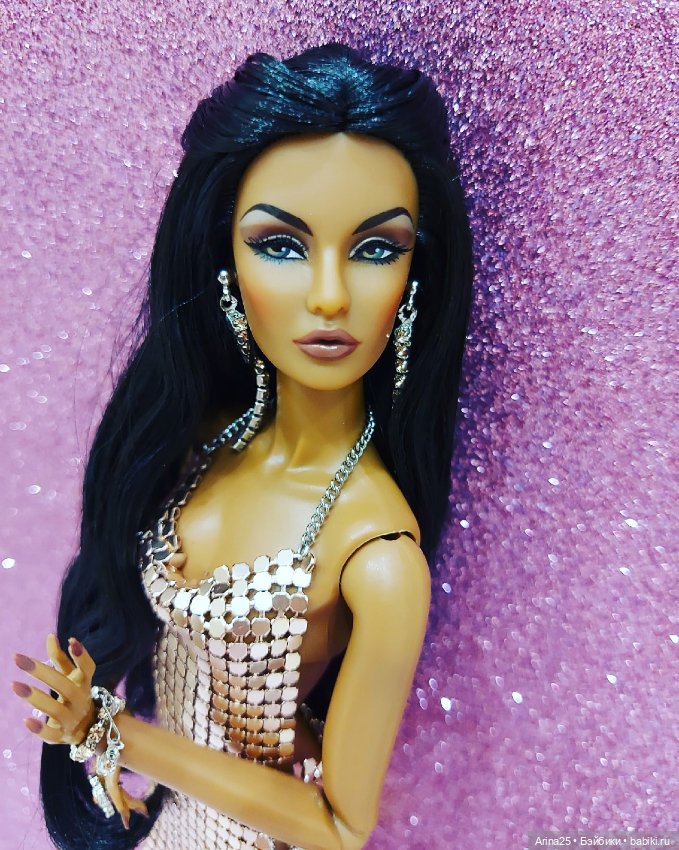 Мои Интегрити: Красавица Райна