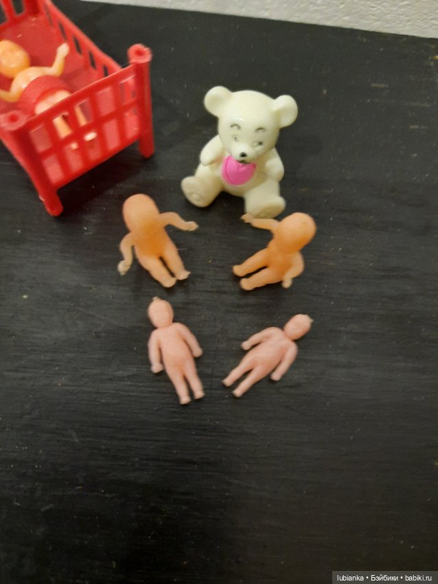 Куча мала или мал мала меньше