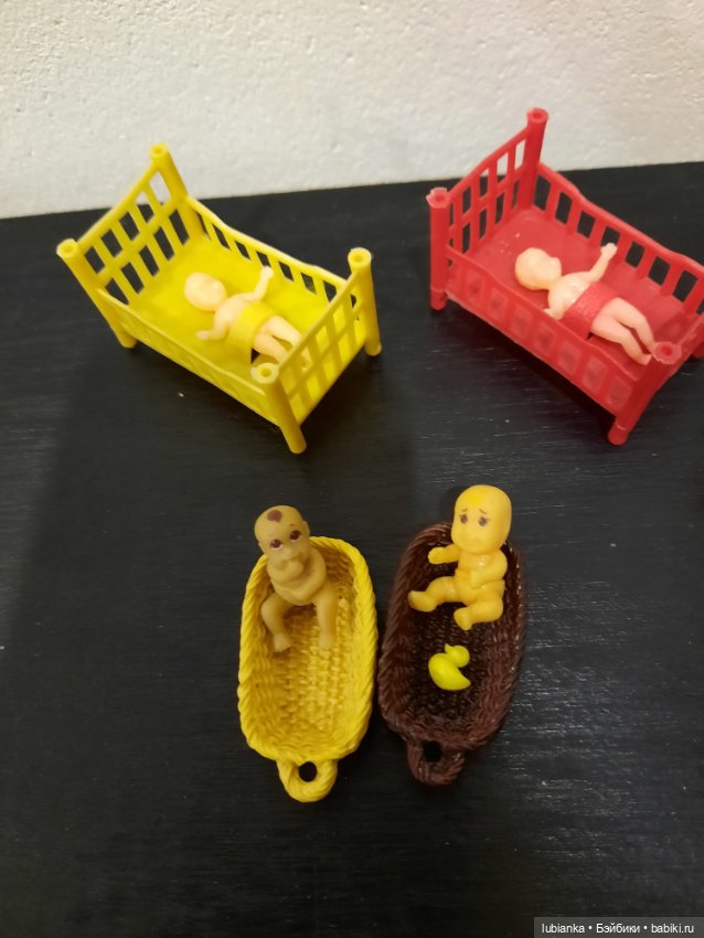 Куча мала или мал мала меньше