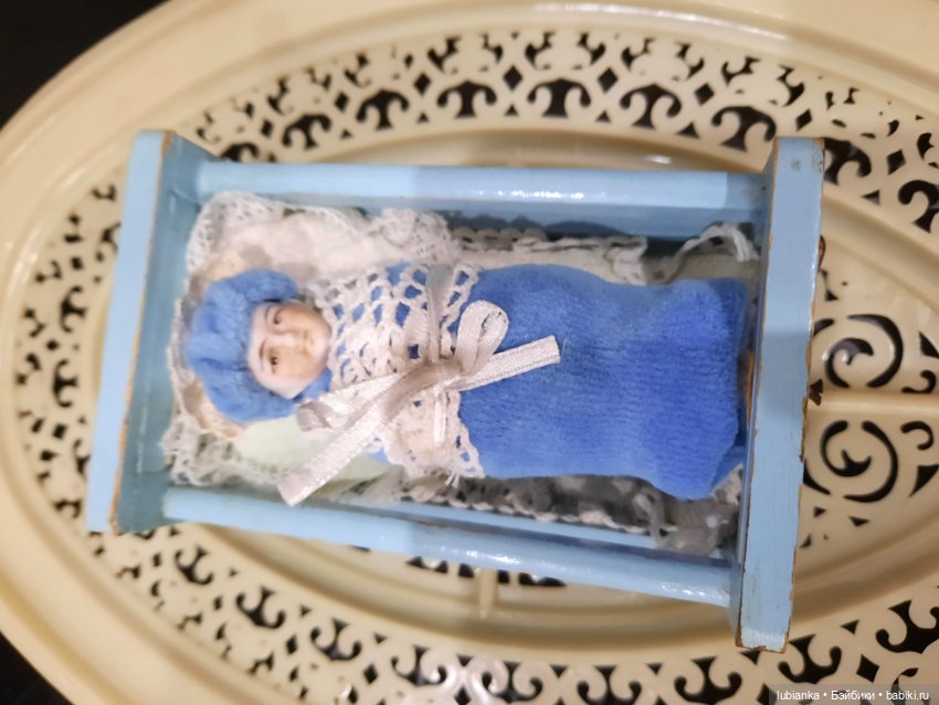 Куча мала или мал мала меньше