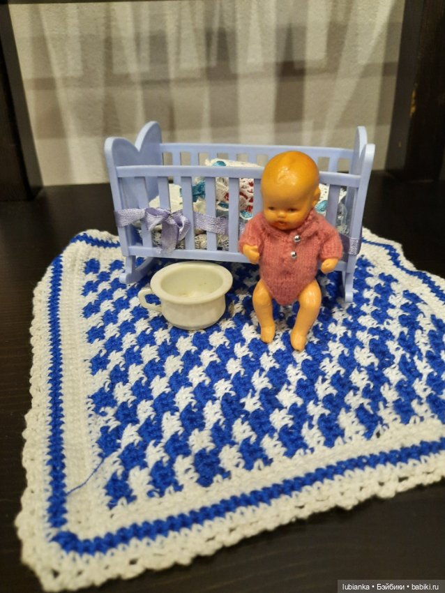 Куча мала или мал мала меньше