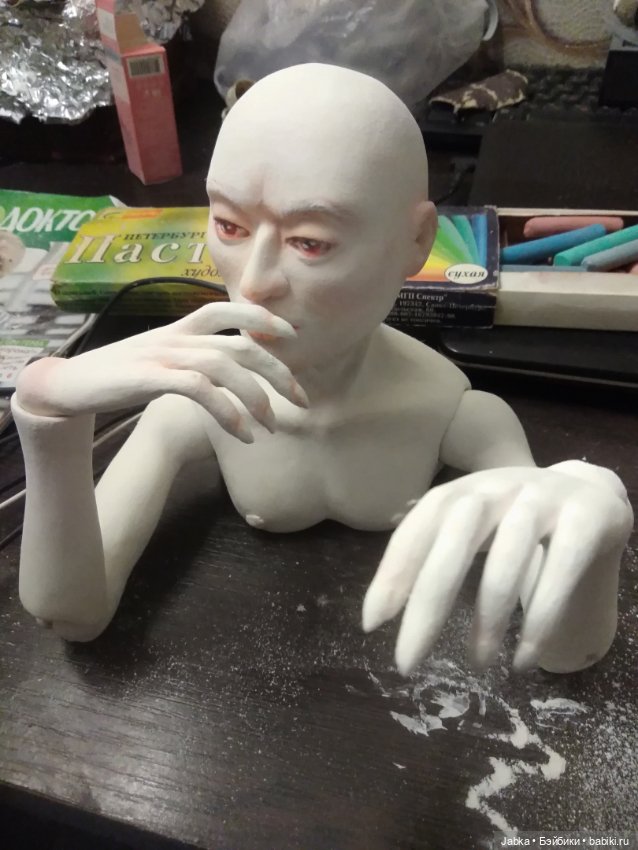 Демонический маникюрный салон (фото 2)