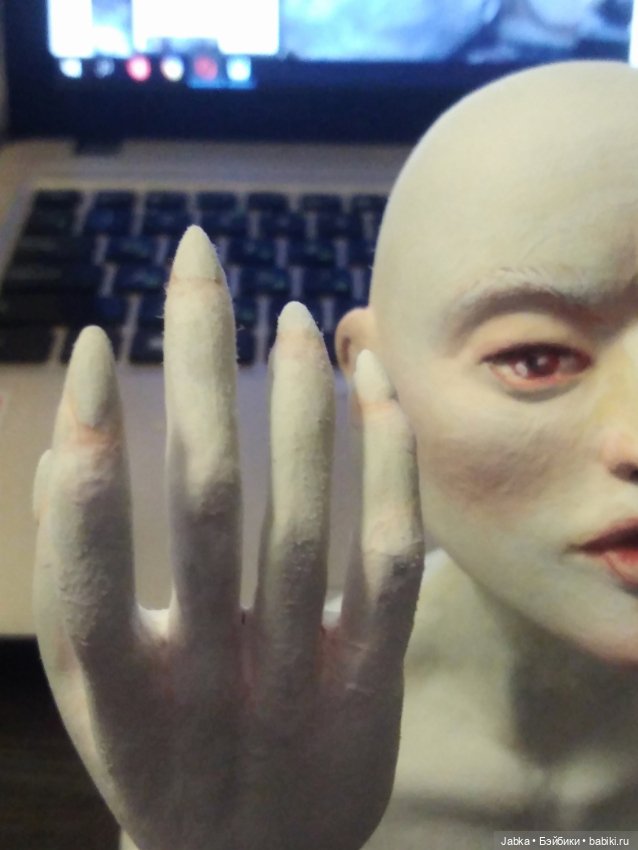 Демонический маникюрный салон (фото 7)