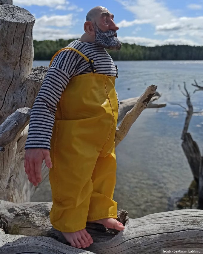 Моряк-рыбак. Будуарная кукла Лели Дубровиной