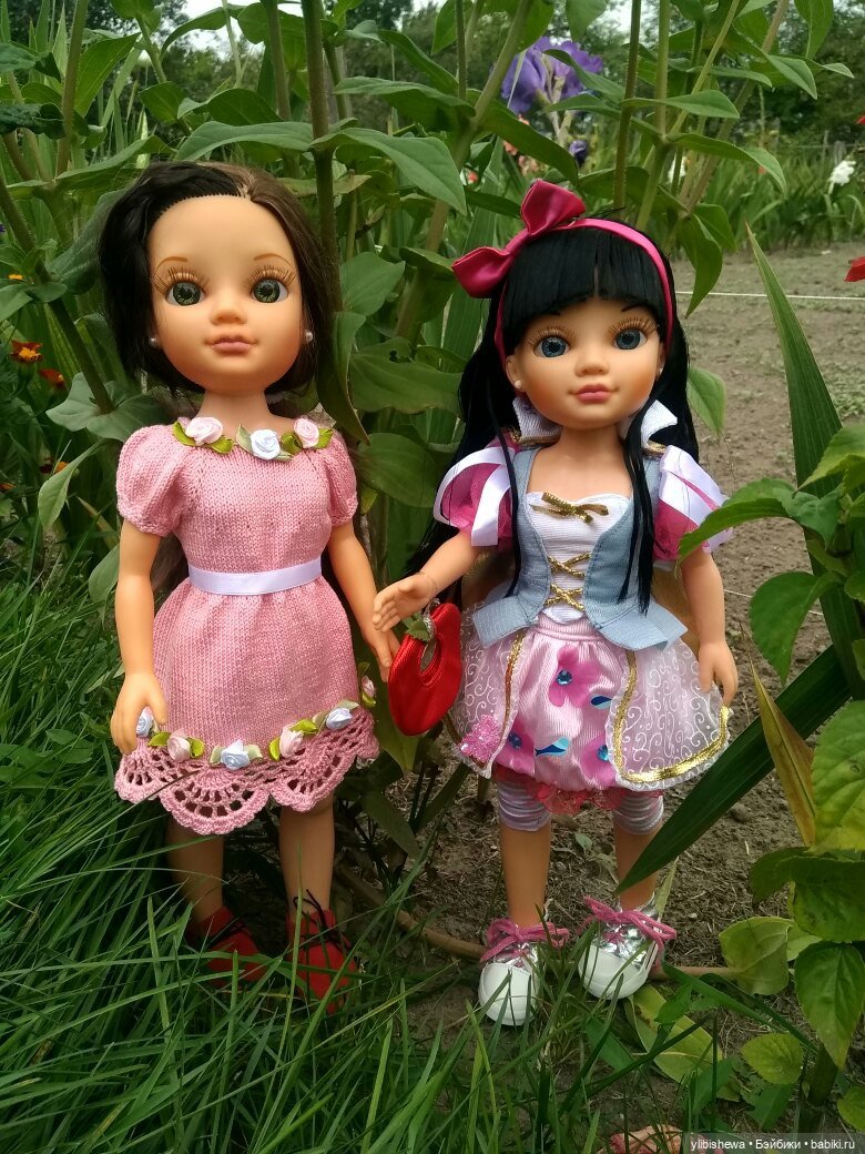 Испанские красавицы или у всех ли испанских кукол одинаковые формы (фото 4)