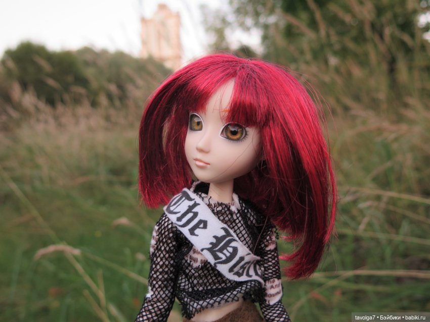 Редкая Hestia Серый Волк и Русская Осень