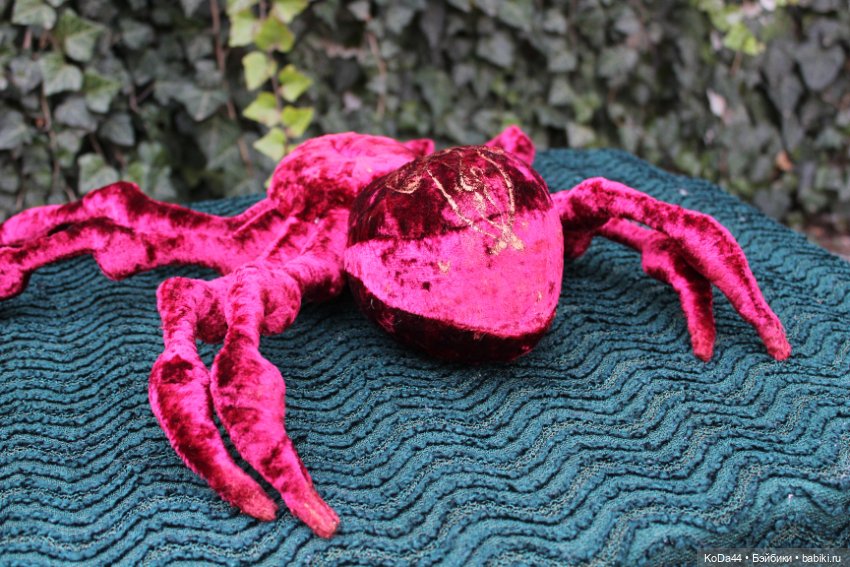 Плюшевый паук Зюзя из серии Древний род