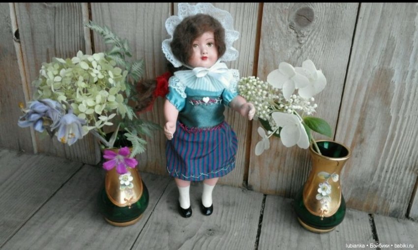 И опять только об одной кукле