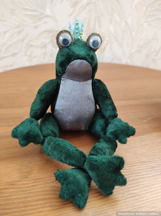 The frog — Авторские текстильные куклы: Вальдорфские (фото 5)