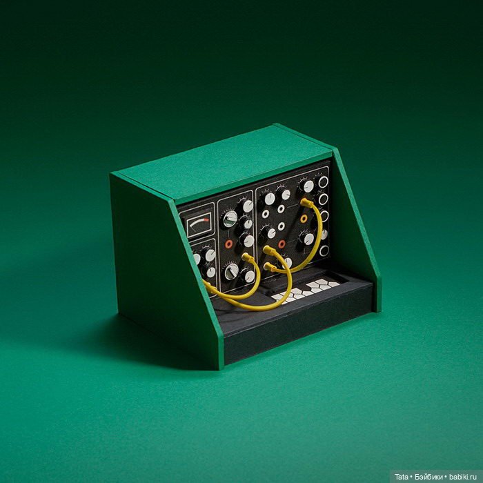 Техника из картона и бумаги, автор Dan McPharlin (фото 3)