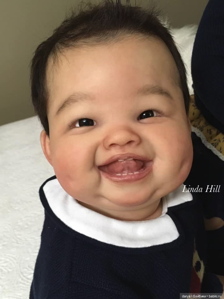 Min-Min и Lin-Lin скульптора Ping Lau, автор прототипа Linda Hill