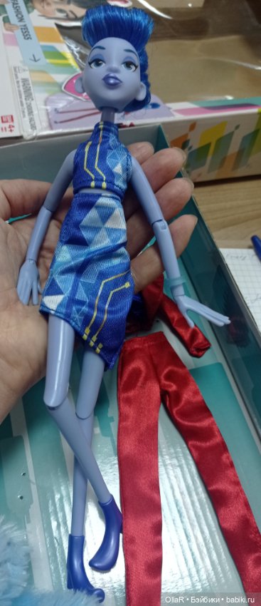 Обзор необычной куклы Fashion Yesss (фото 6)
