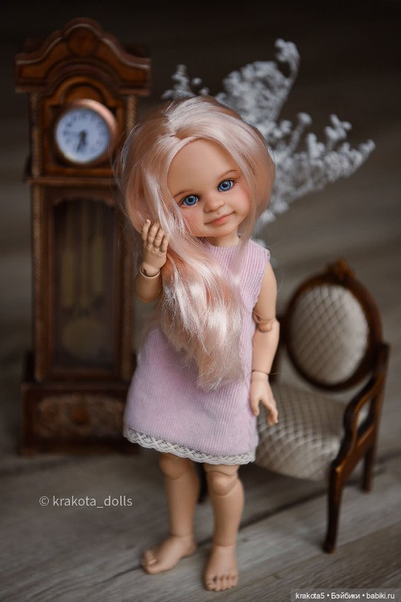 Розовласска Клё. Паола рейна