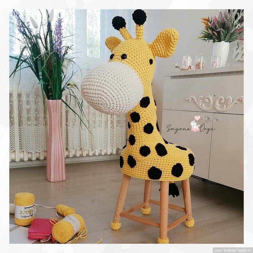 Чудные вязанные табуреточки (фото 5)