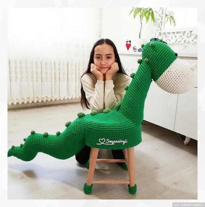 Чудные вязанные табуреточки (фото 2)