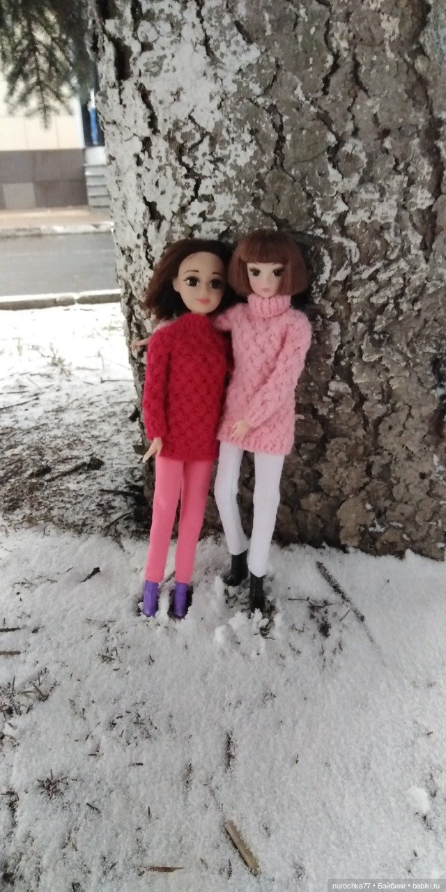 Первый снег. Прошлогодний