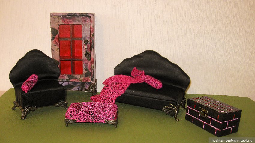 Диванчики — Мебель для кукол и домиков: фото