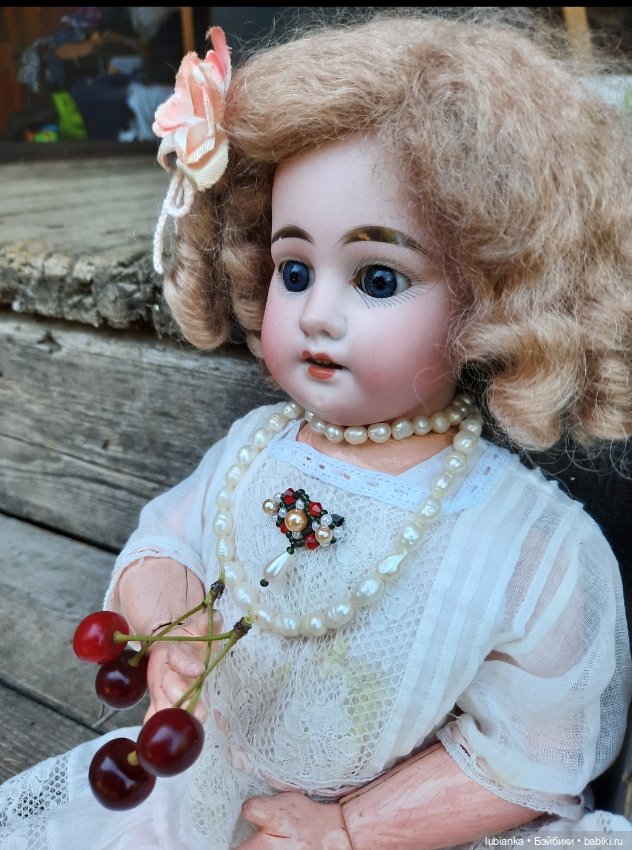 Осени поздней цветы запоздалые... и ягоды тоже