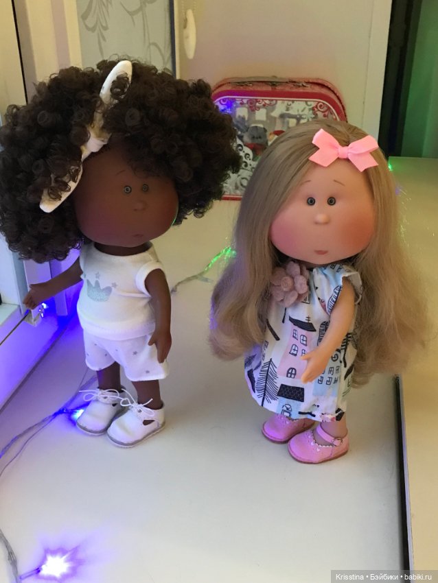 Ксю, приехала — Куклы Nines d'Onil (Нинес): Миа (Mia) (фото 6)