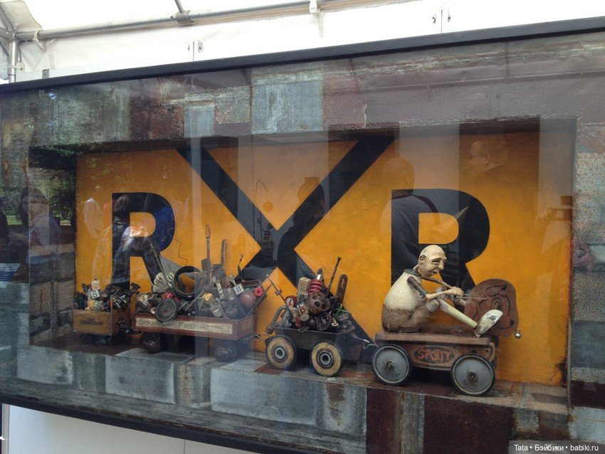 Авторские работы деятеля искусств Trent Manning