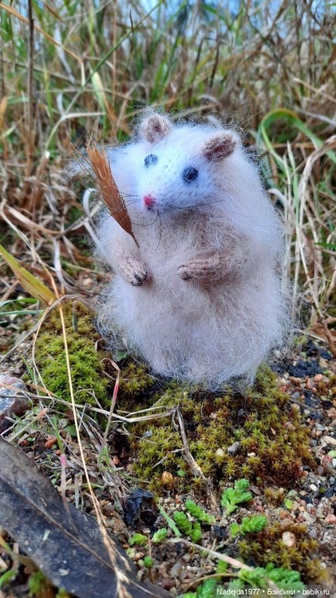 Новая работа хомячки — Вязаные игрушки и амигуруми: крючком