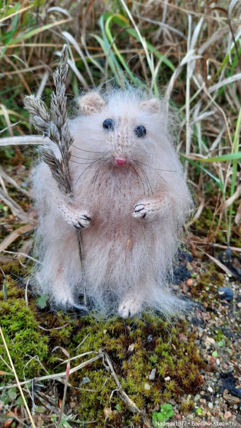 Новая работа хомячки — Вязаные игрушки и амигуруми: крючком