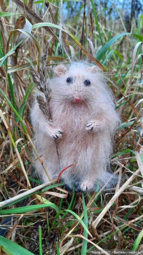 Новая работа хомячки — Вязаные игрушки и амигуруми: крючком (фото 6)