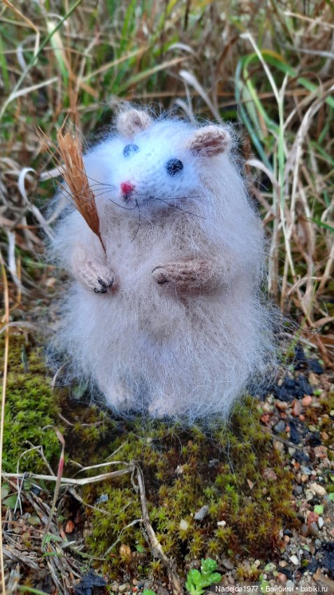 Новая работа хомячки — Вязаные игрушки и амигуруми: крючком