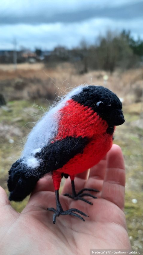 Новая работа снегирь... Люблю этих птичек