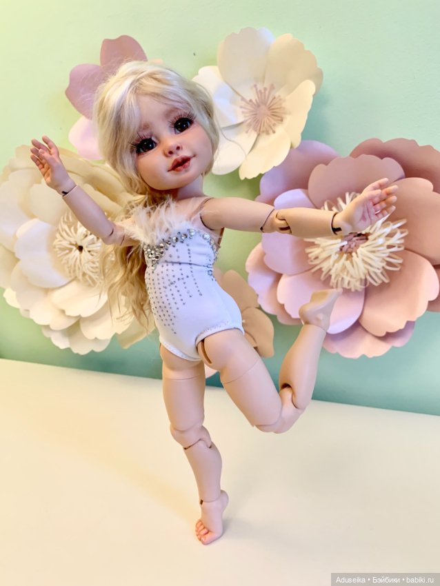 Гимнастический этюд с новейшими усовершенствованиями авторской девочки от A.T.Dolls Татьяна Бачурина