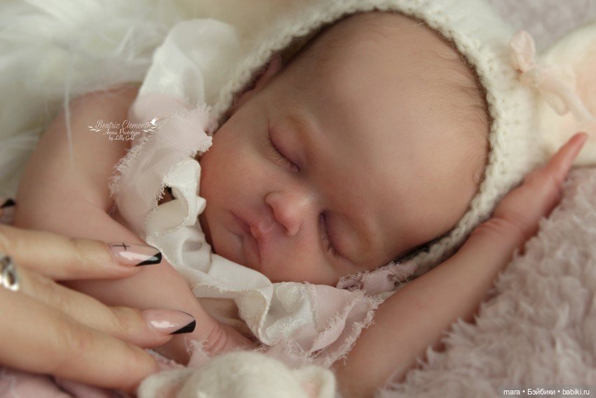 Annie скульптора Lili Lilly Gold, автор прототипа Beatriz Clemente (фото 4)