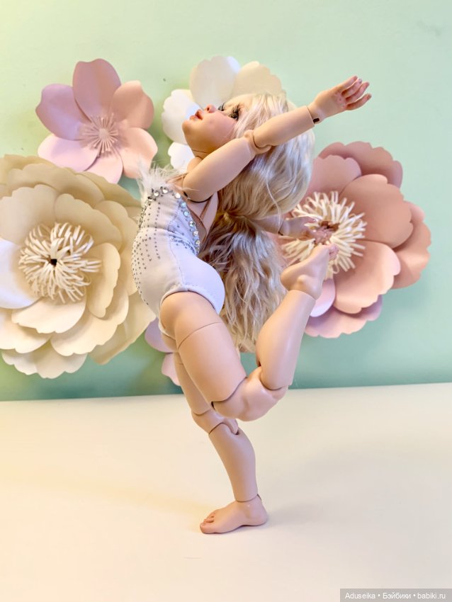 Гимнастический этюд с новейшими усовершенствованиями авторской девочки от A.T.Dolls Татьяна Бачурина