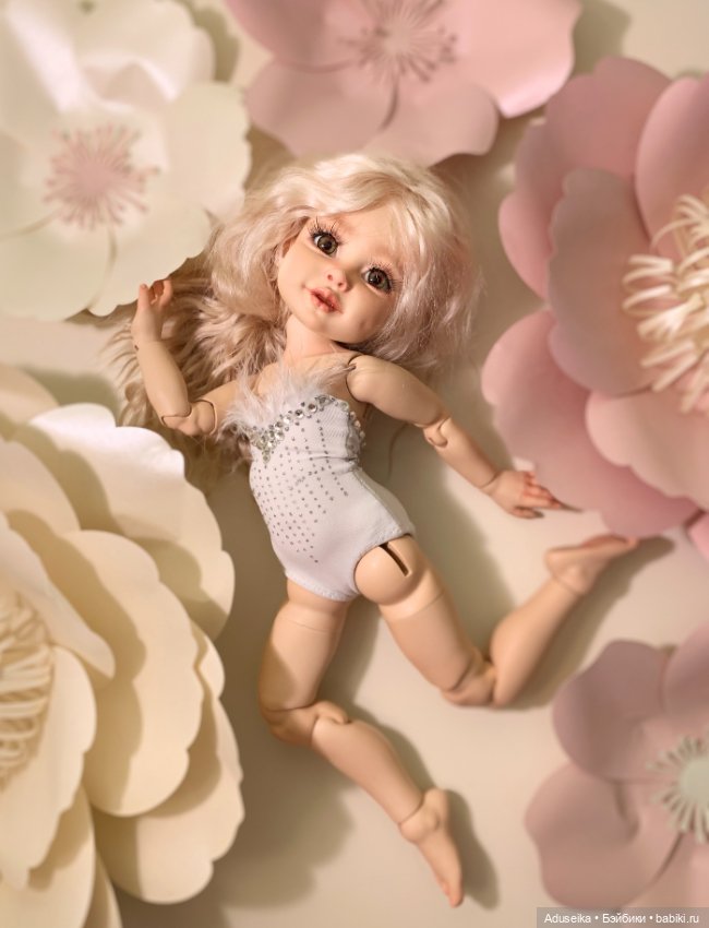 Гимнастический этюд с новейшими усовершенствованиями авторской девочки от A.T.Dolls Татьяна Бачурина