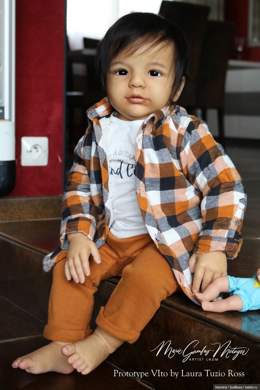 Vito скульптора Laura Tuzio-Ross, автор прототипа Marie Metayer