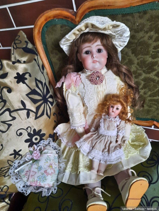 Моя первая антикварная кукла