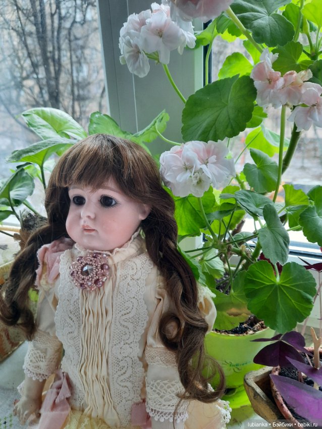 Моя первая антикварная кукла