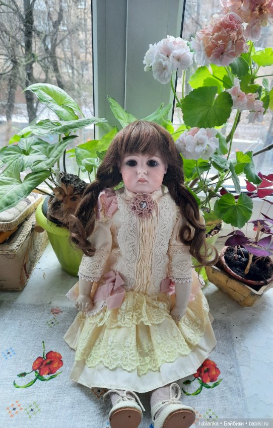 Моя первая антикварная кукла