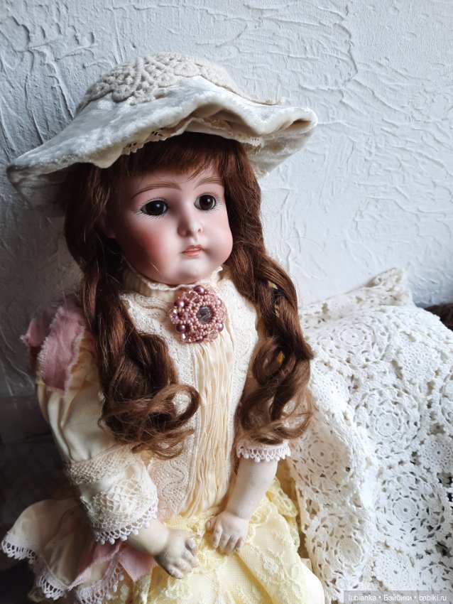 Моя первая антикварная кукла
