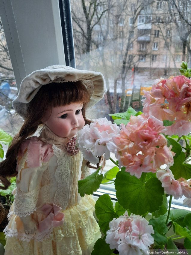 Моя первая антикварная кукла