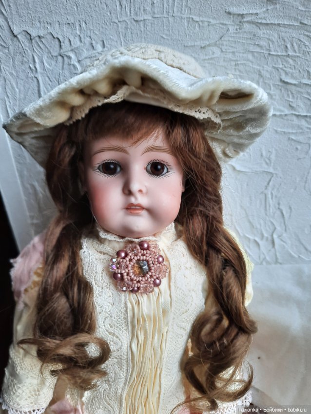 Моя первая антикварная кукла