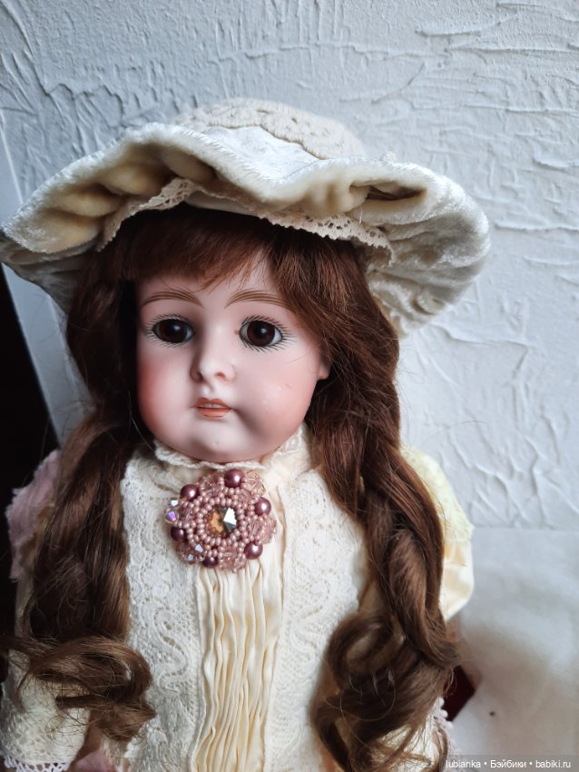 Моя первая антикварная кукла