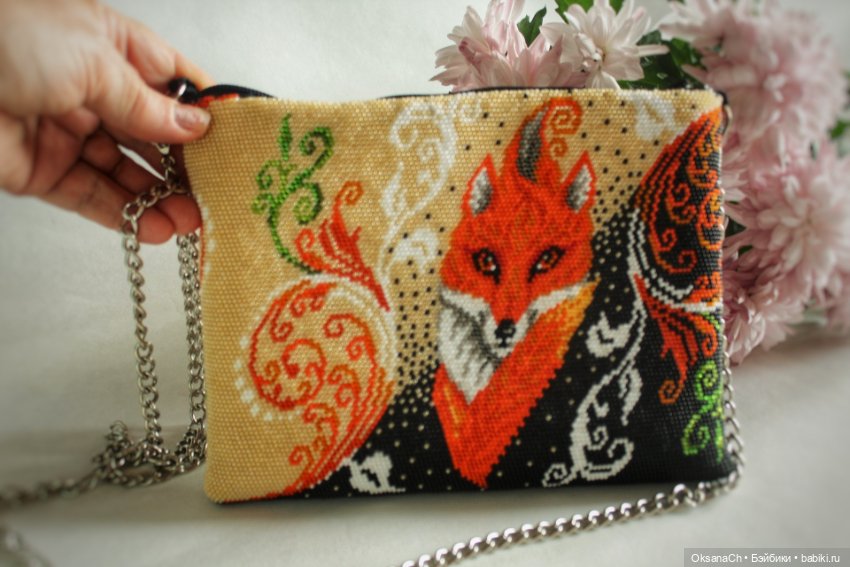 Сумочка из бисера тренд сезона (фото 5)